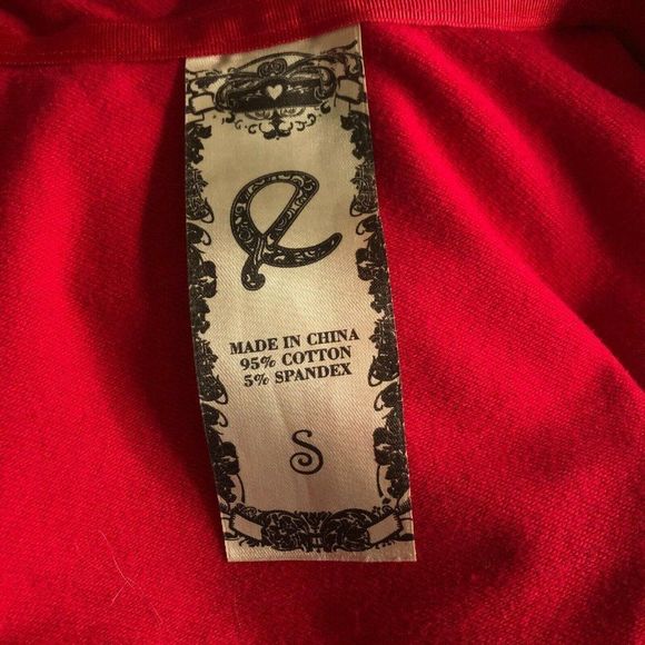 e Womens Sweater Small Red Full Zip Hoodie Hearts Print Drawstring Neck Pockets - Picture 11 of 12